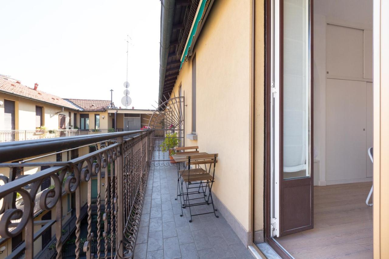 Lejlighed Porta Nuova Bright With Balcony Milano