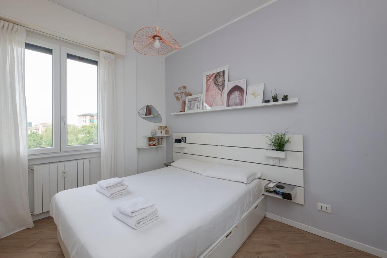 Apartment I Host - Alzaia 118 Milan