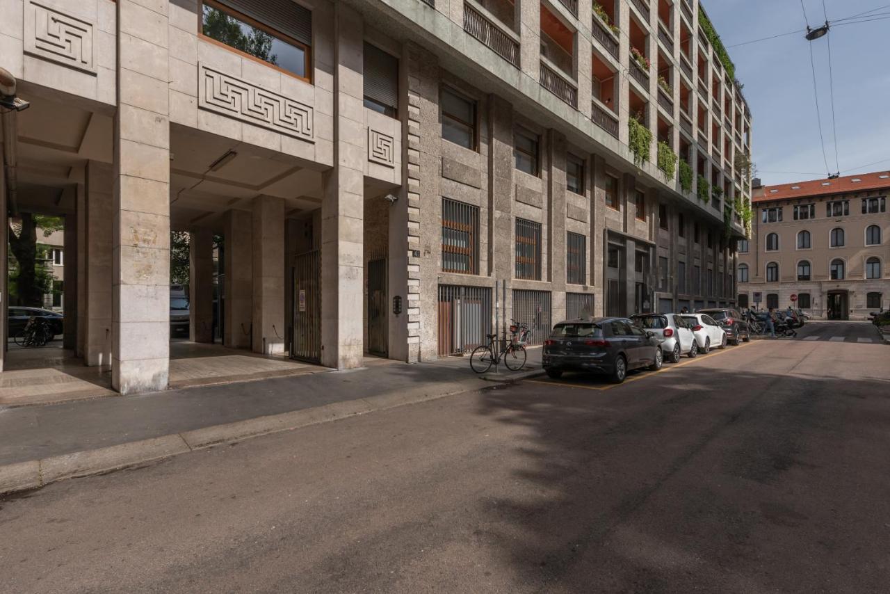 We - Bandello House, Corso Magenta *