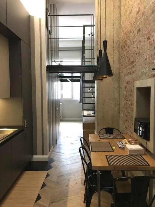 Dezza Loft *