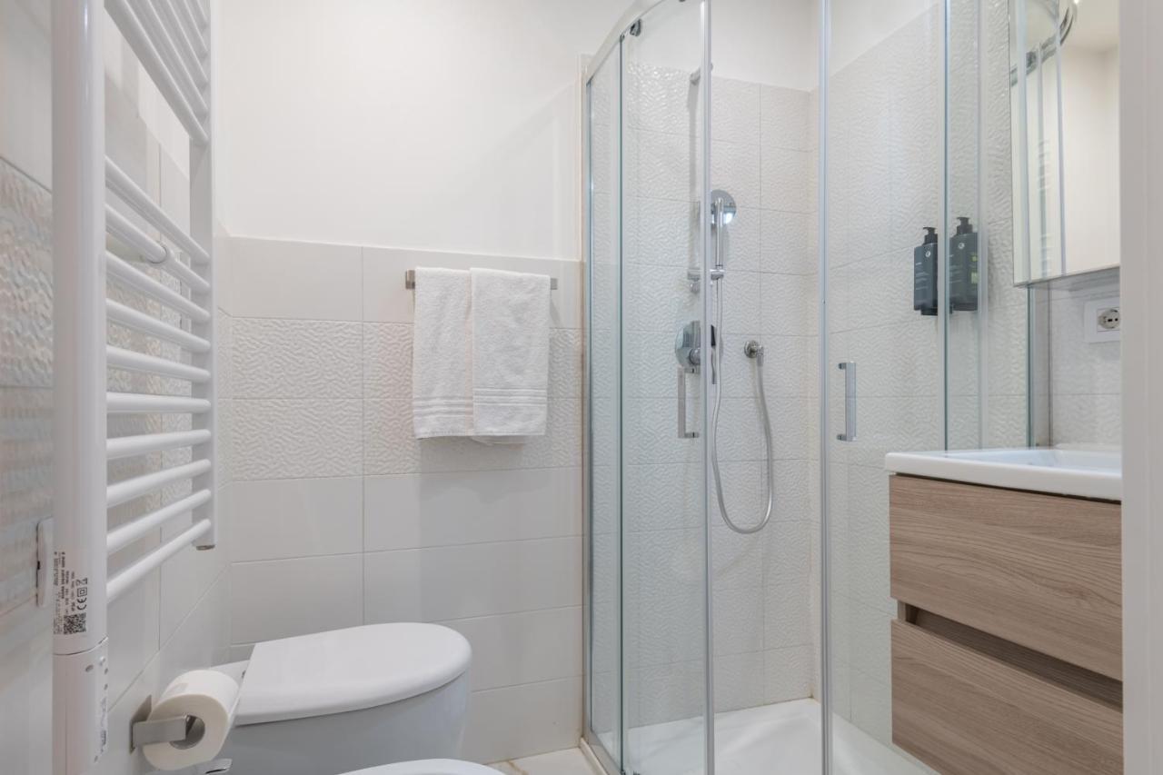 Isola - Flat * Milano