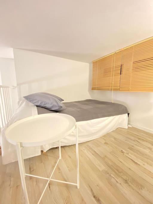 Moscova Moderno E Bilocale Con Soppalco Appartement Milaan