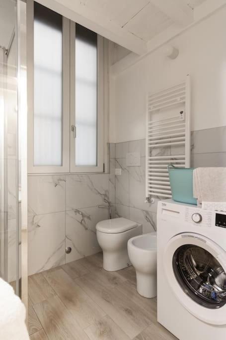Moscova Moderno E Bilocale Con Soppalco Appartement *