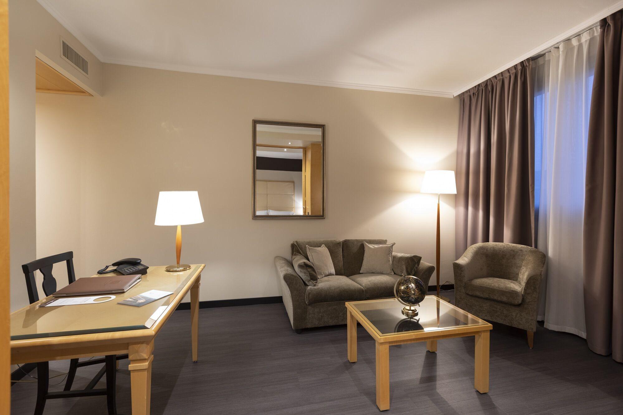 Hotel City Life Poliziano, By R Collection 4*