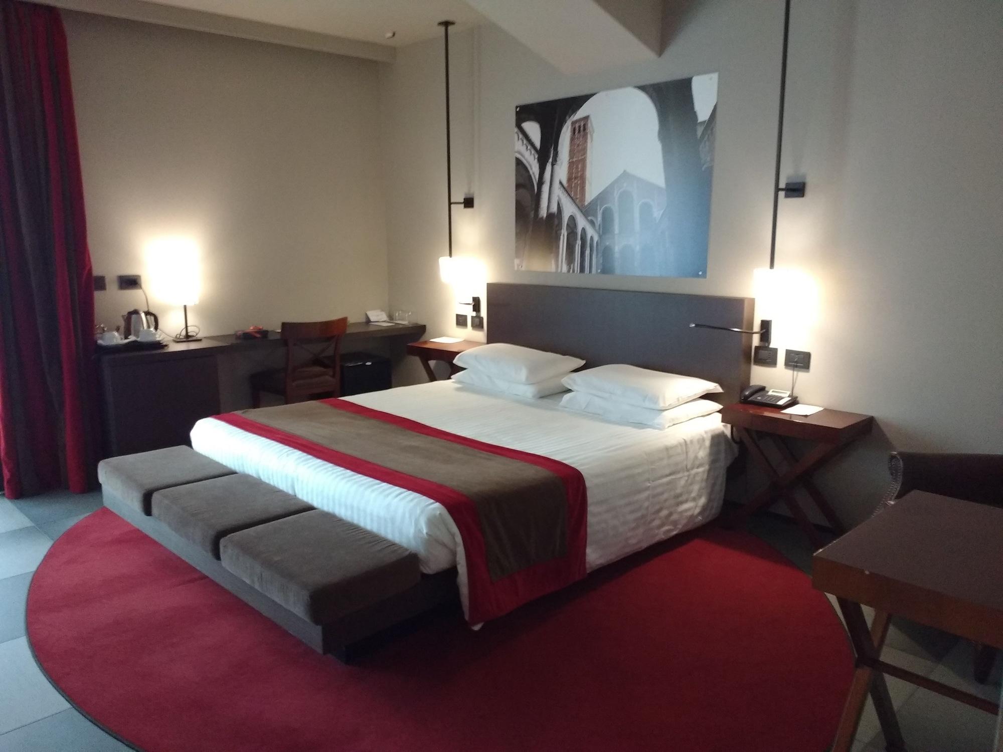 Hotel Ih Ambasciatori 4*