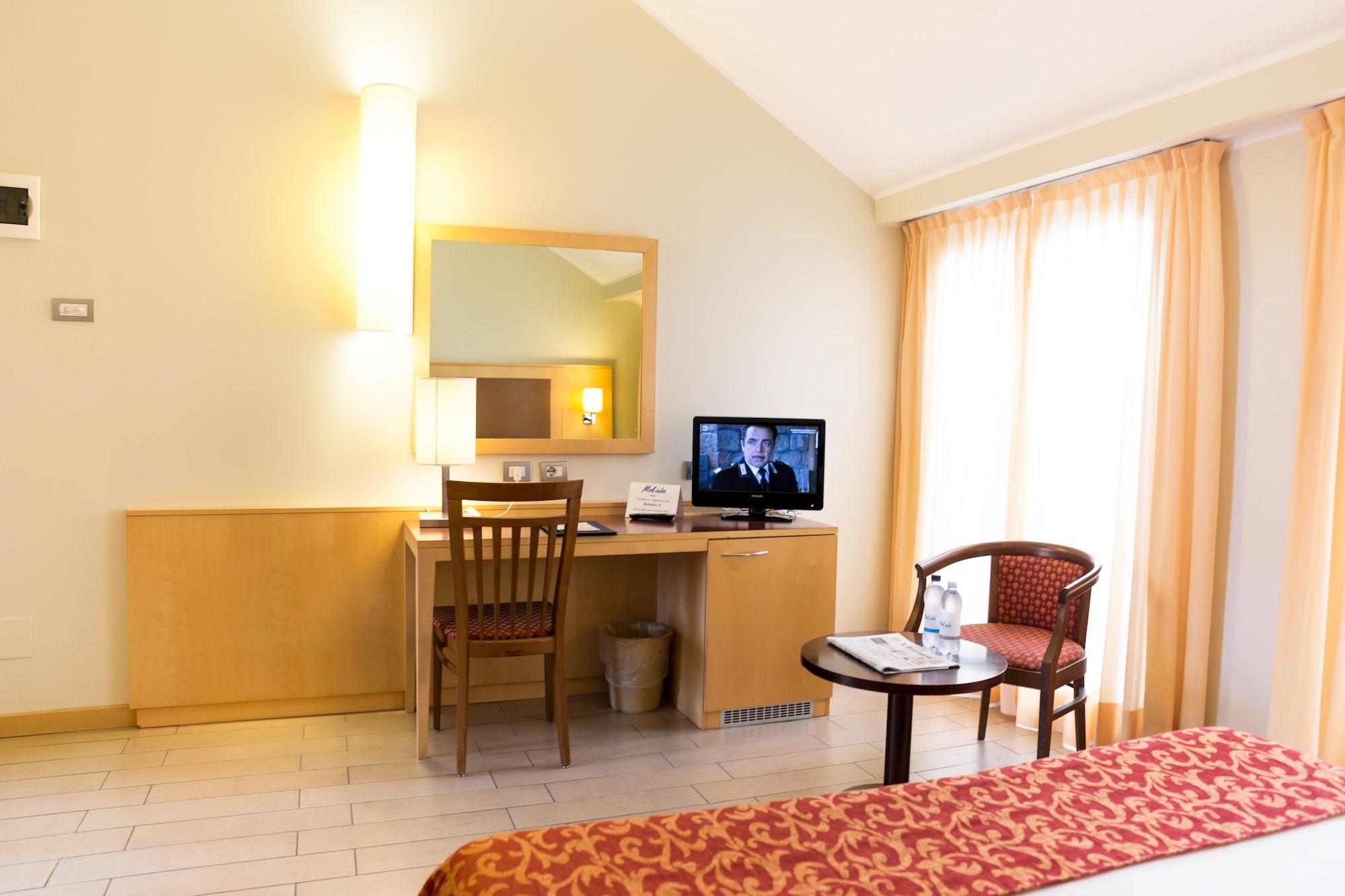 Hotel Mokinba Cristallo 3*
