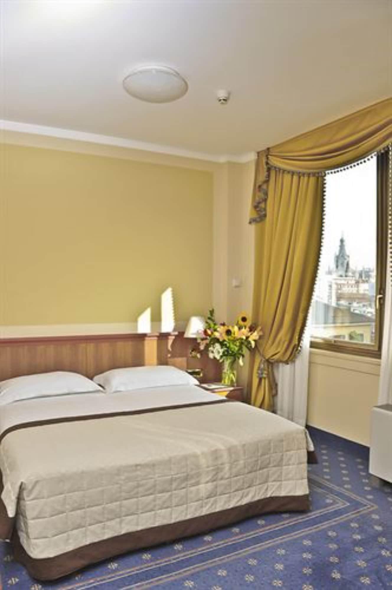 Lloyd Hotel 4*