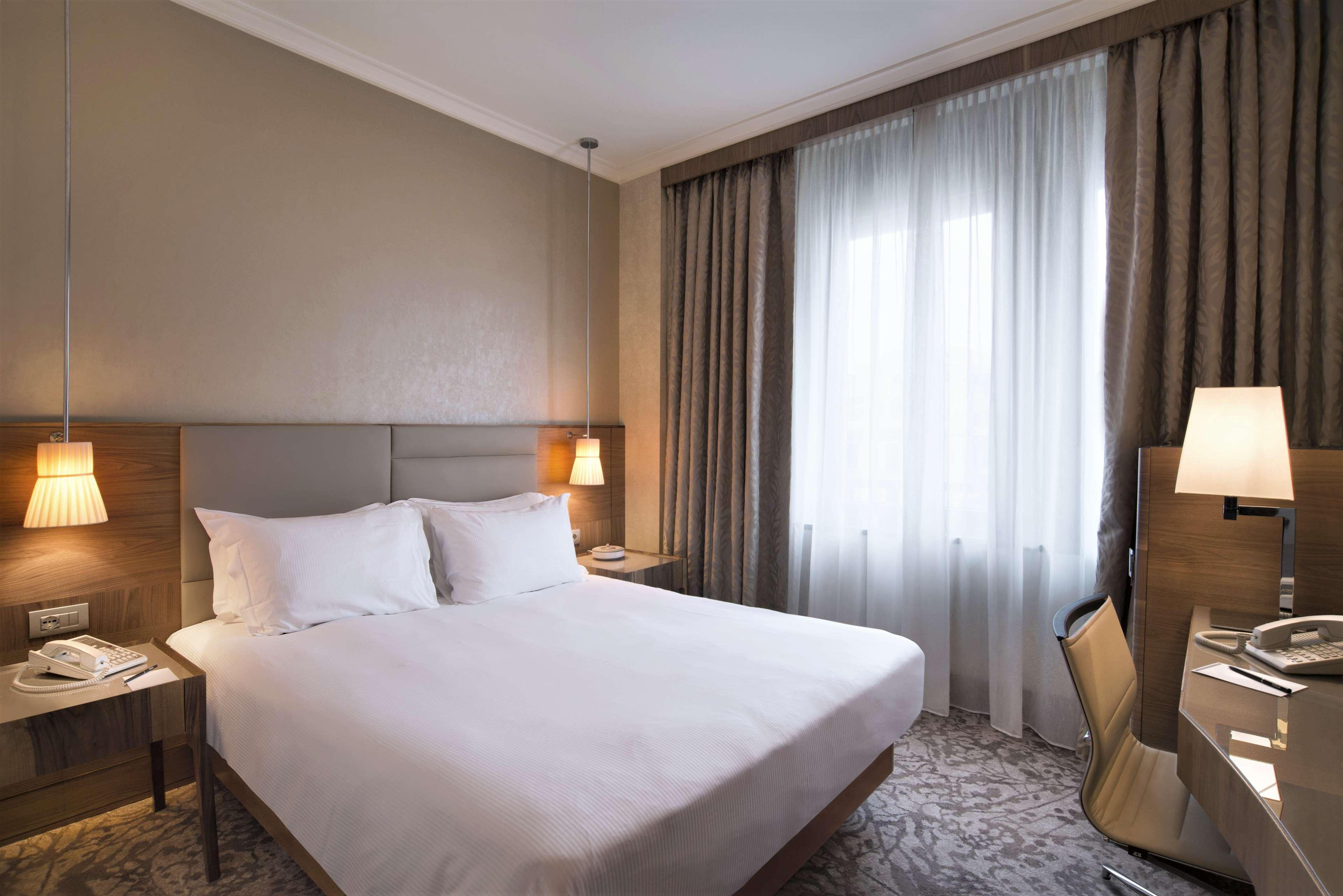 Hilton 4* Mailand