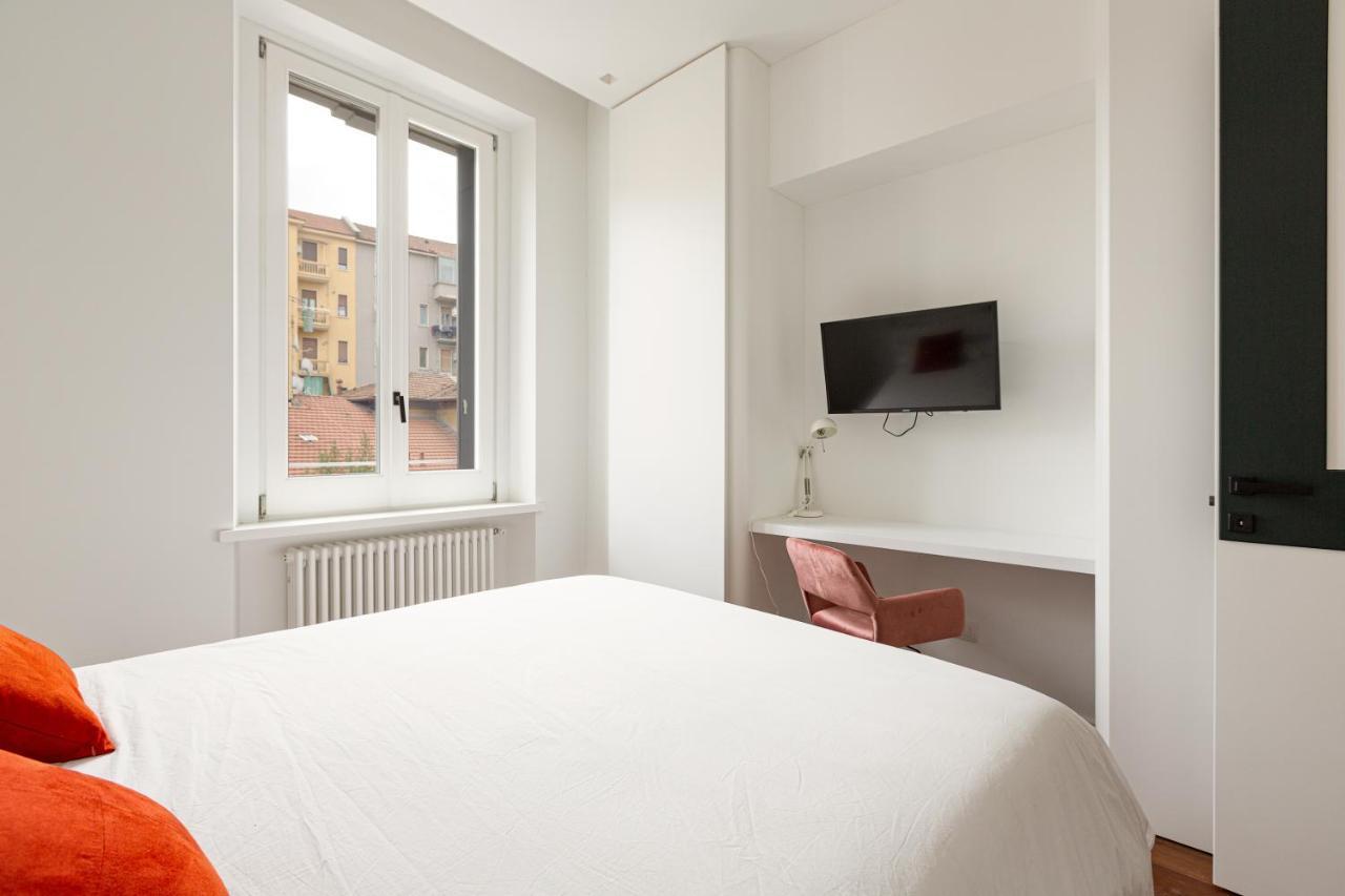 Modern & Comfortable Flat - Near Station Apartment Mailand