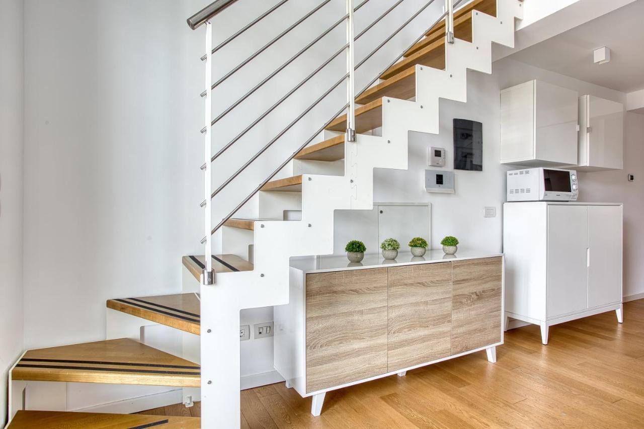 Spacious And Bright Loft - Fondazione Prada Apartment *