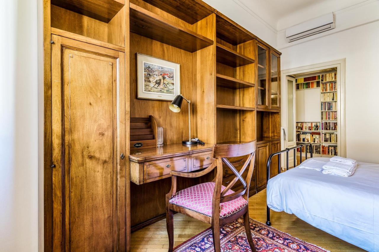 Huge Center Guastalla Gardens 8pax Leilighet *