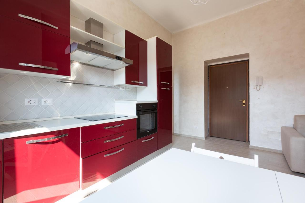 Zara Bright Flat Apartment
