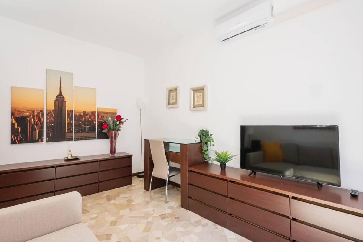 Appartamento Ihost - Veneziano 8 *