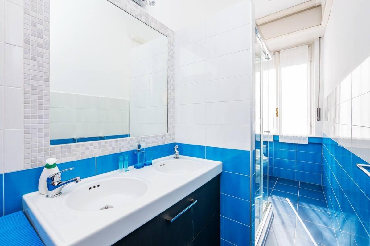 Ihost - Veneziano 8 Milano