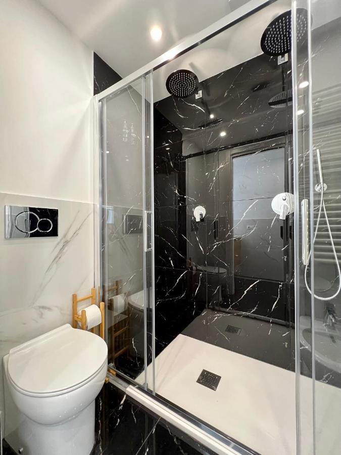 Central Luxe Haven Apartment *