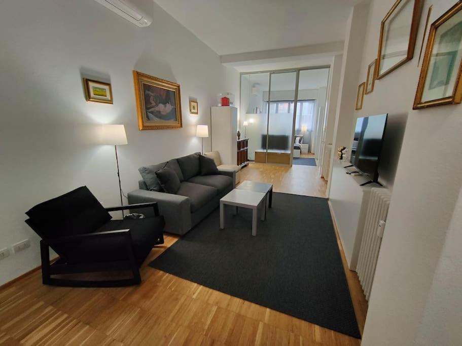 Short Rent Porta Romana Apartment *