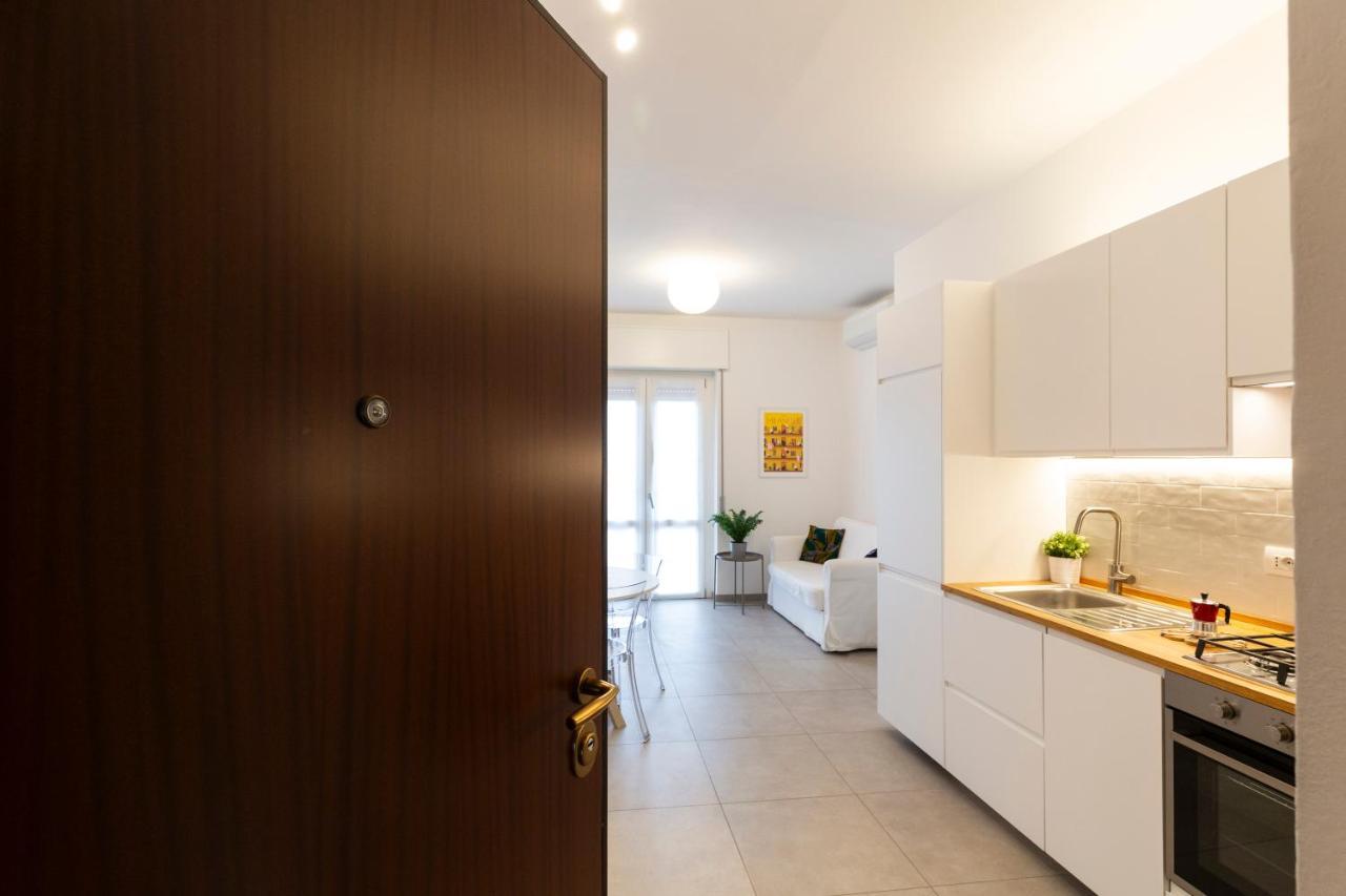 Brenta Floor - Mm3 Yellow Line Apartment *