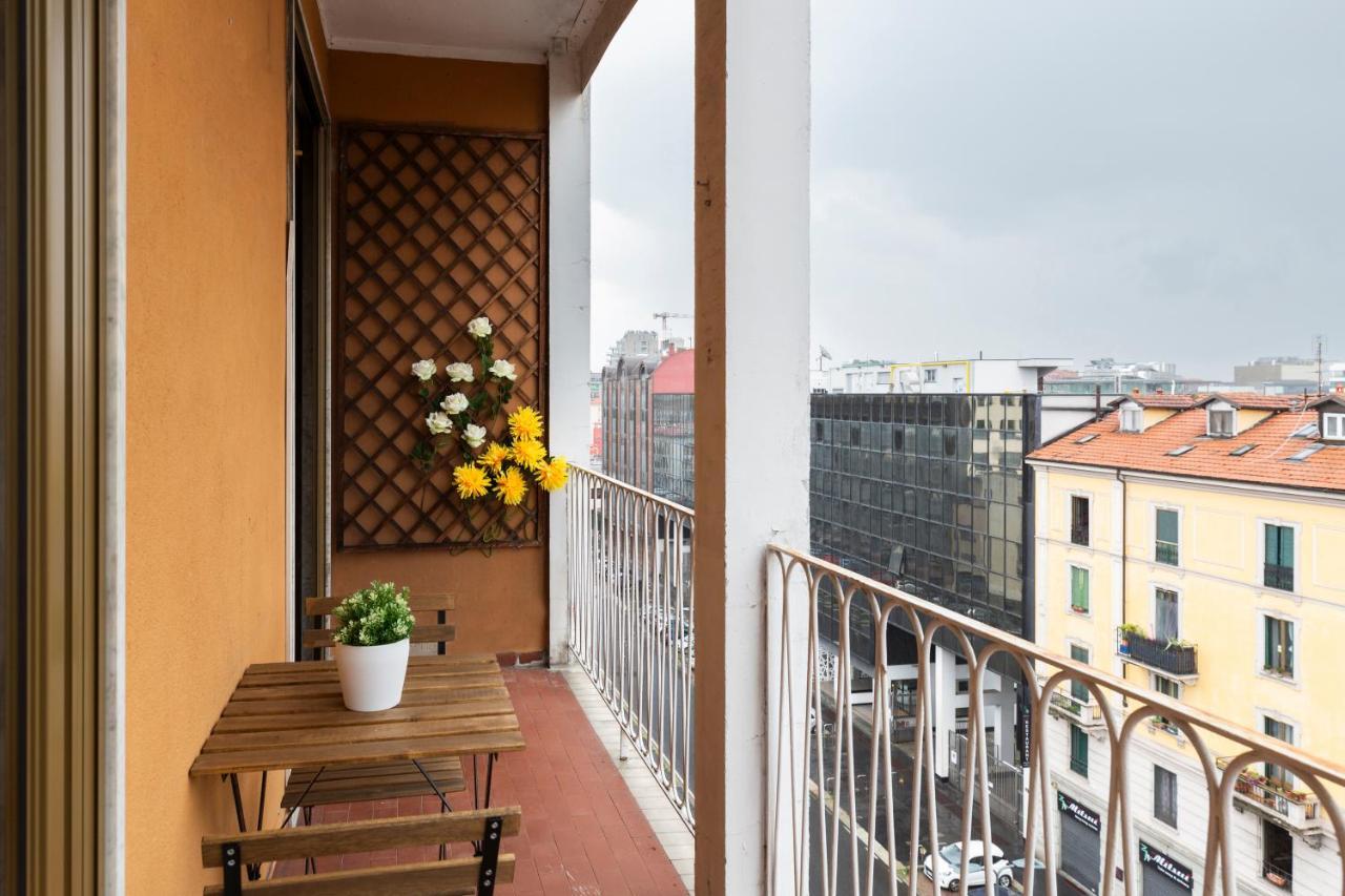 Brenta Floor - Mm3 Yellow Line Milan
