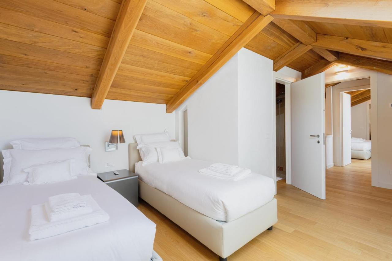 Easylife - Prestigiosa Dimora Due Passi Dal Duomo Apartment Mailand