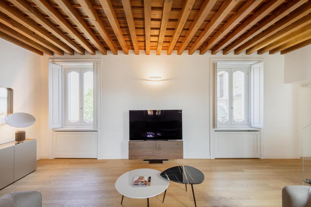 Easylife - Prestigiosa Dimora Due Passi Dal Duomo Appartamento Milano
