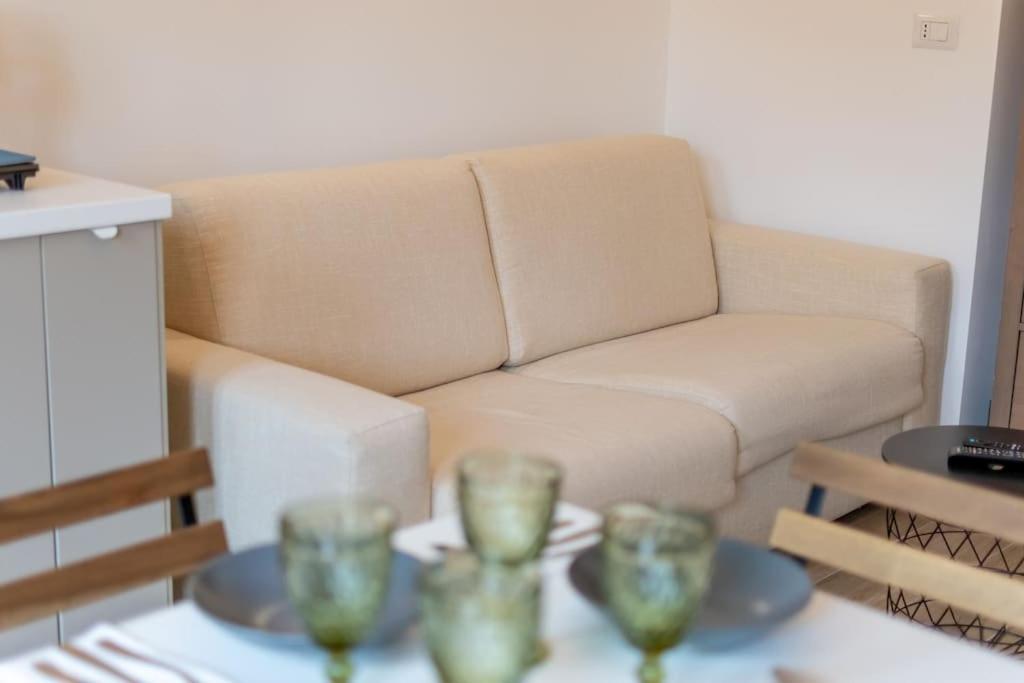 10 Min To Luxury Loft With
