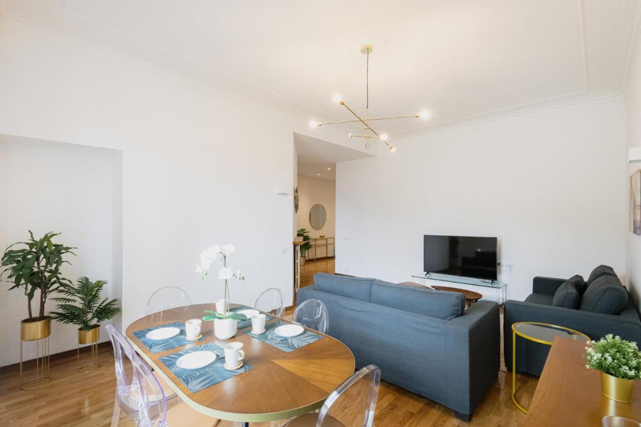 Apartment Easylife - Attico Di Lusso A Pochi Passi Dal Duomo
