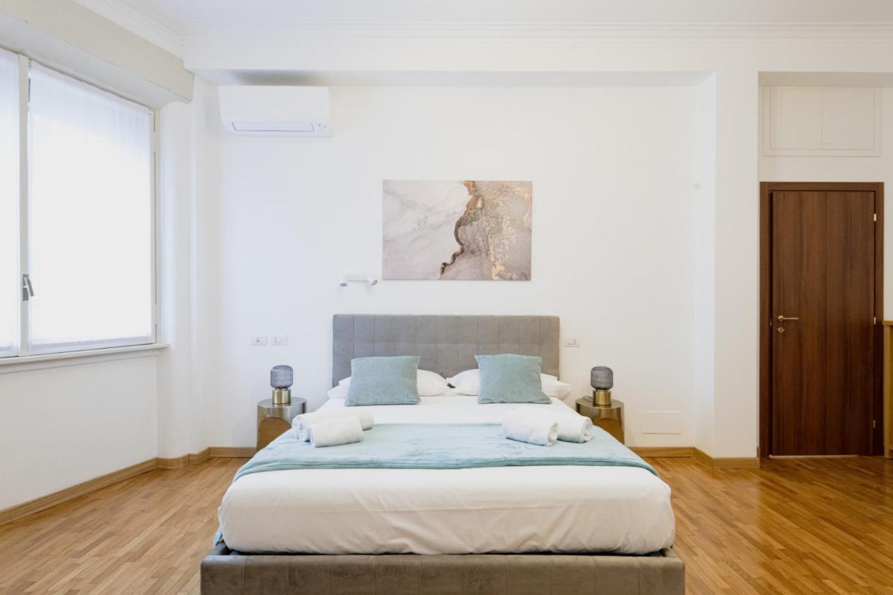 Easylife - Attico Di Lusso A Pochi Passi Dal Duomo * Milan