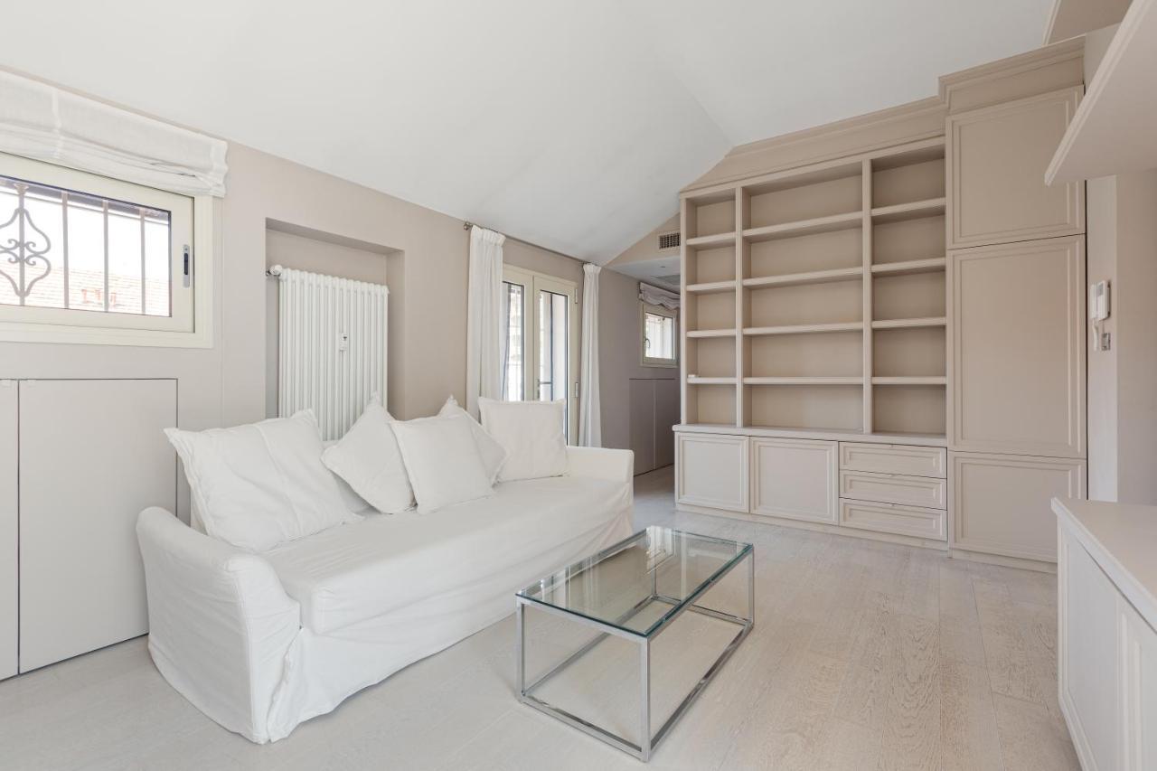 Appartement Lovely - W/ Terrace