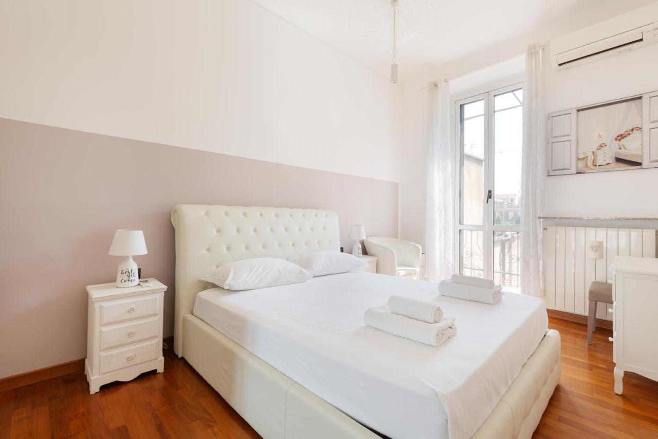 Lejlighed Roomy X5 - 850 M Far From Famagosta Mm2