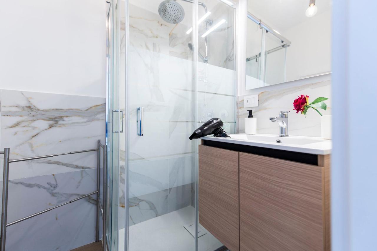 Noto 10 Apartment *