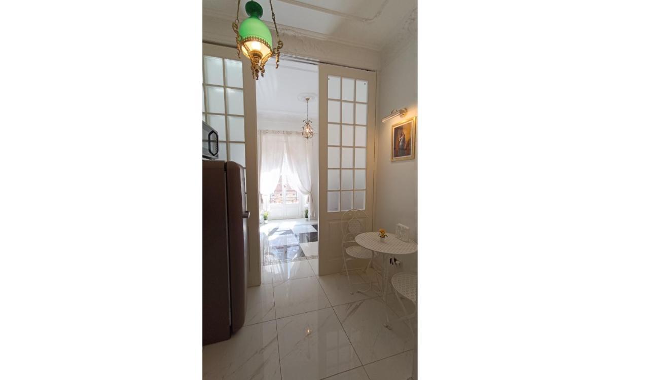 Apartment Elegante Monolocale - Macchi 1920 *