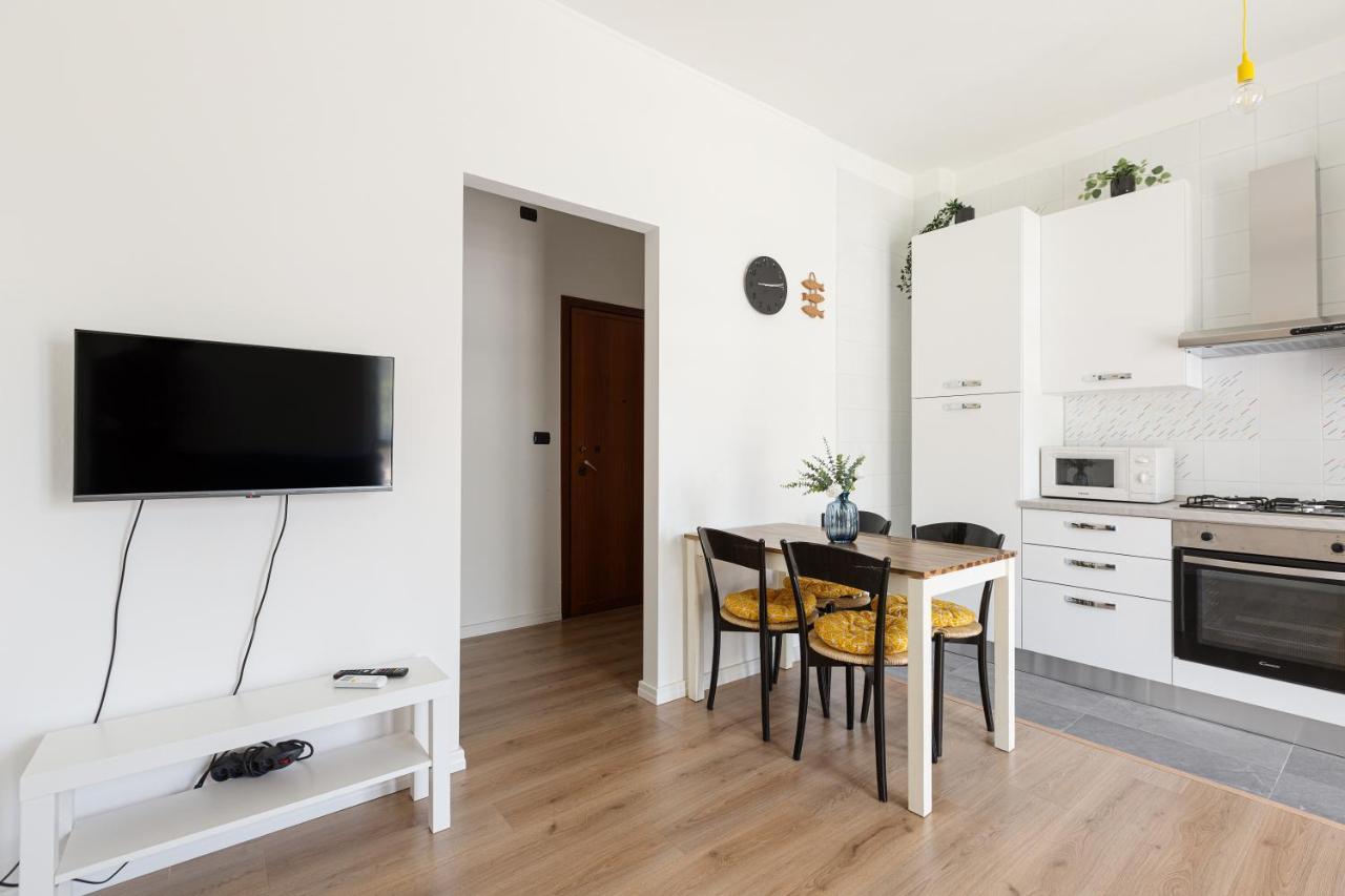 Udine M2 Subway Balcony Apt Lejlighed Milano