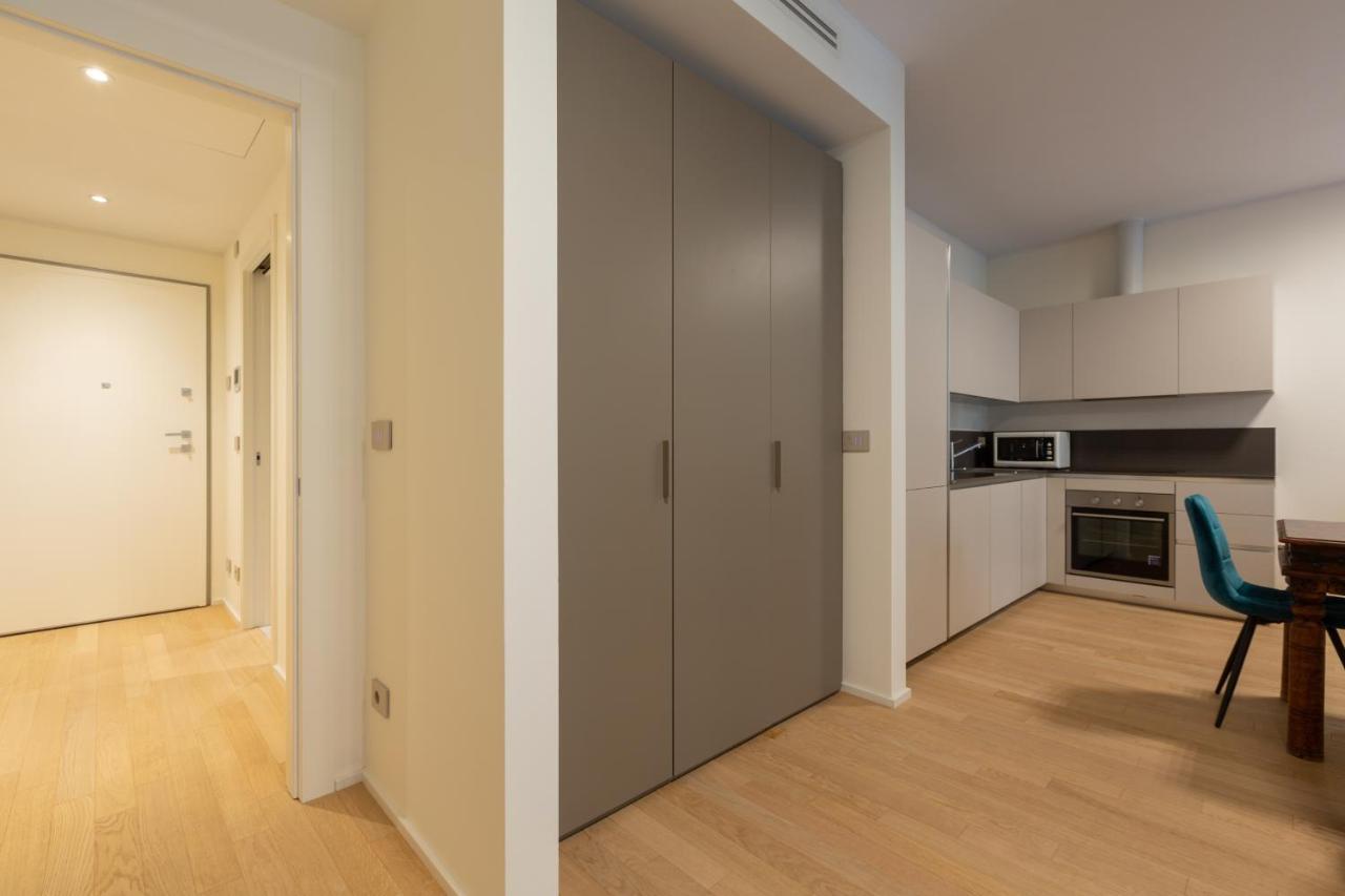 Cozy Flat With Parking Apartment Mailand