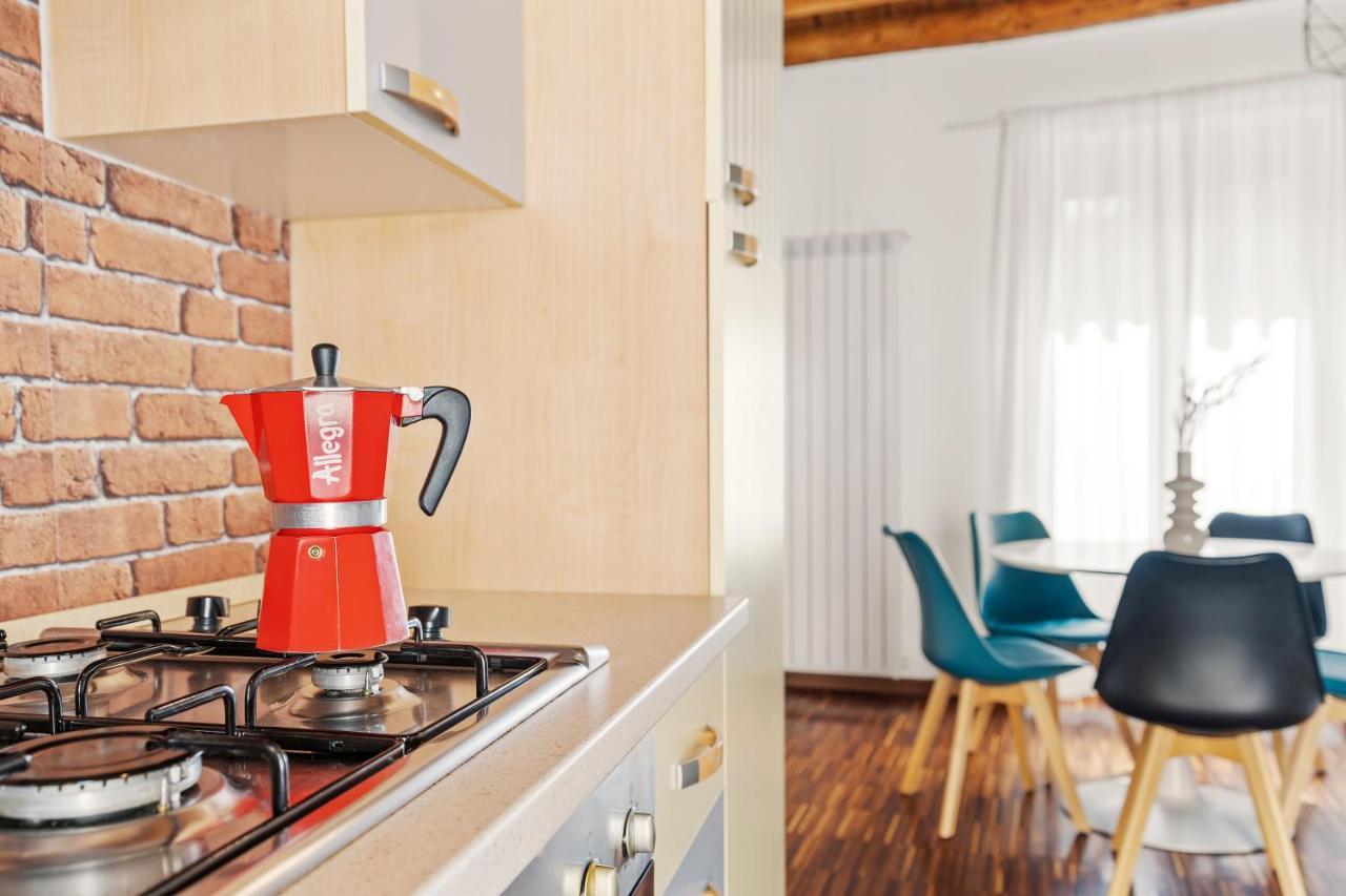 Apartment Charming Loft Duomo - Porta Romana Milan