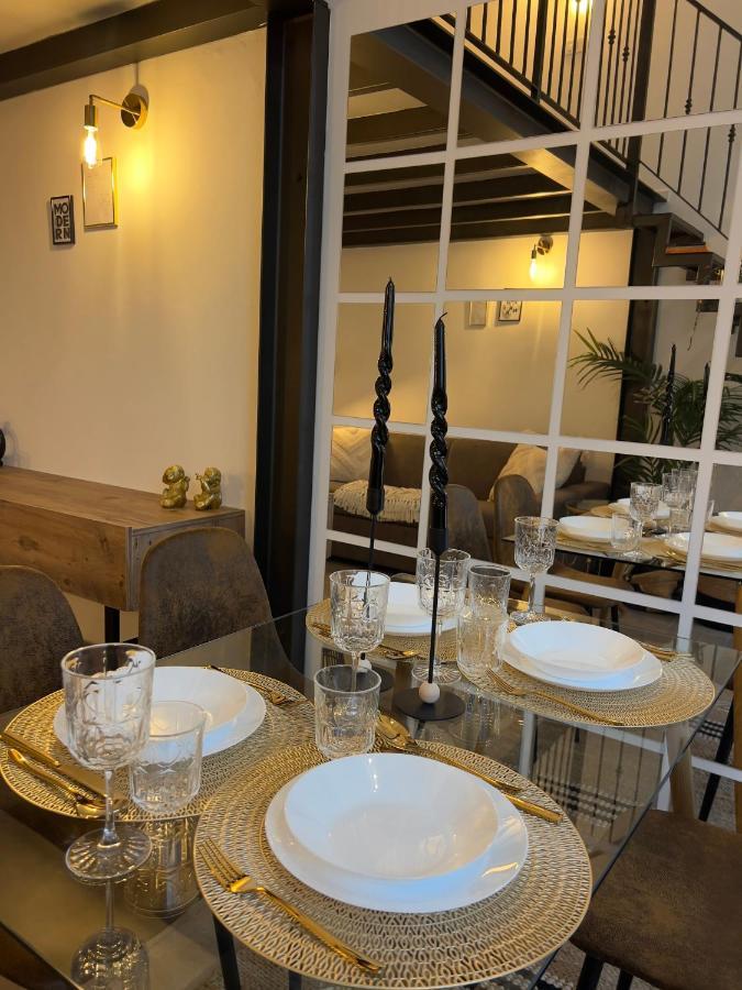 Appartamento Regina In Porta Romana 3 - Sky Tv, Wifi & Breakfast Box Milano