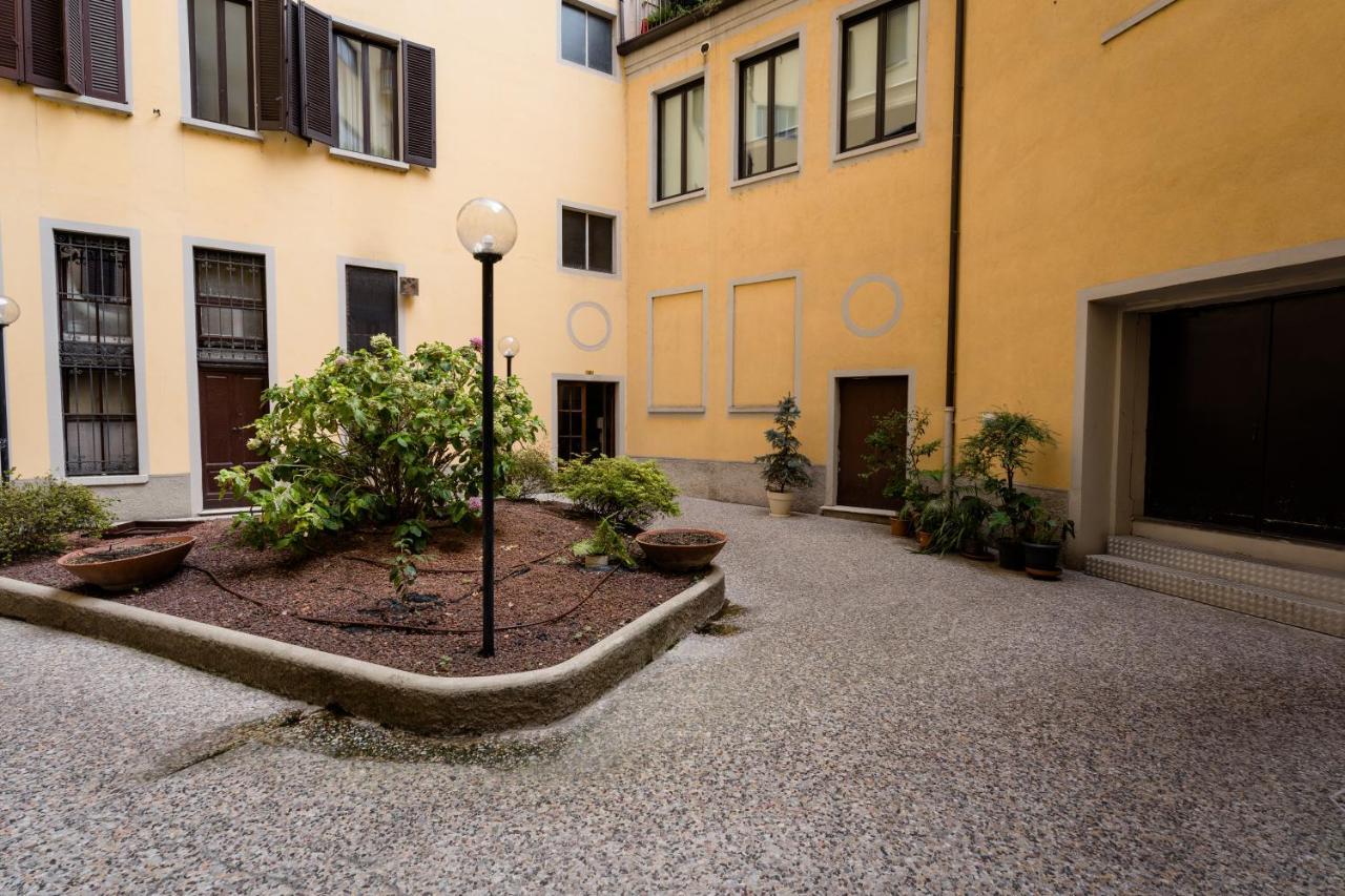 Cinque Vie Floor - Center Milano