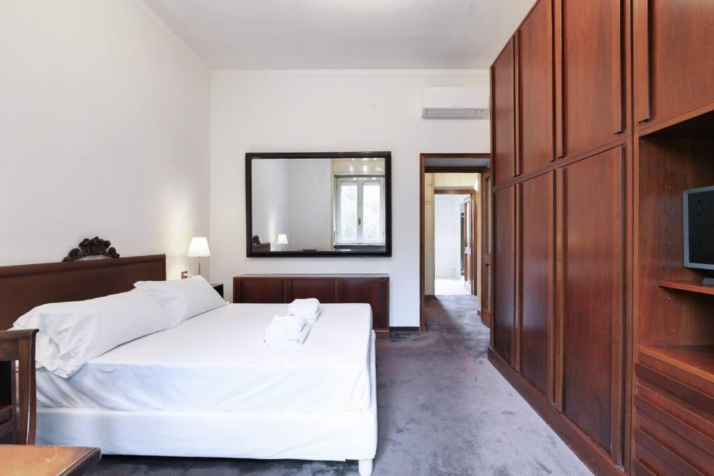 Contempora - Trilocale P.le Susa Appartement
