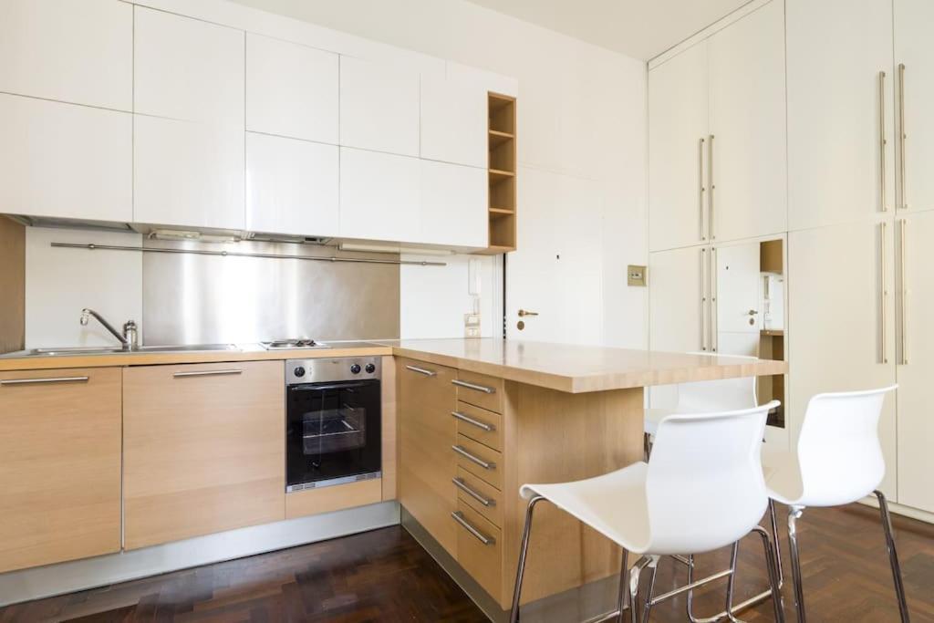Cadorna Modern In The Centre * Milan