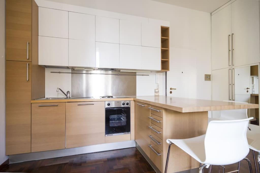 Apartment Cadorna Modern In The Centre
