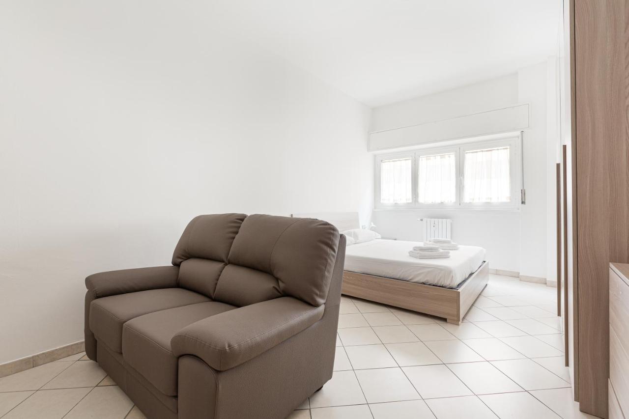 Ripamonti Budget With Small Balcony * Milan