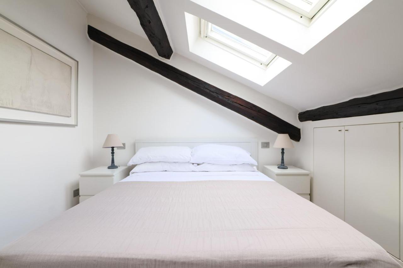 Elegant P.venezia Attic * Milaan