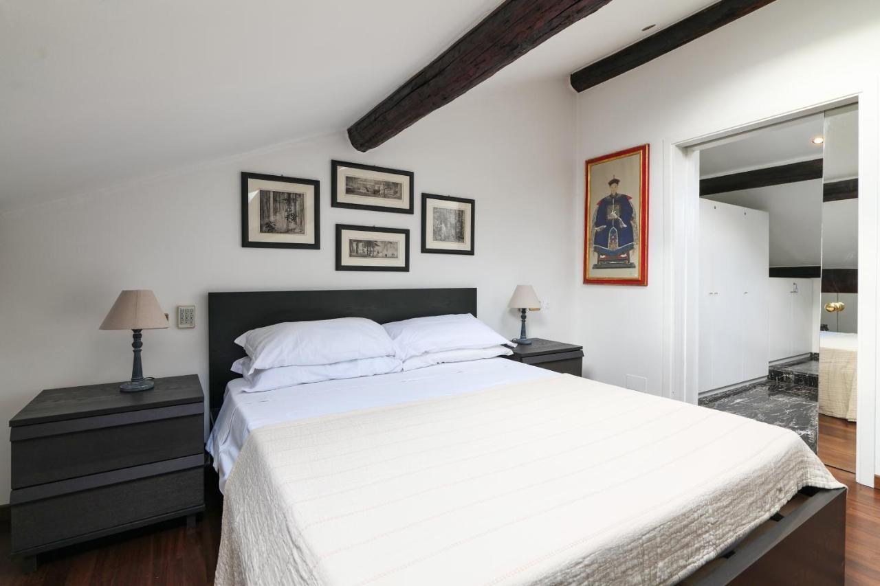 Elegant P.venezia Attic Appartement Milaan