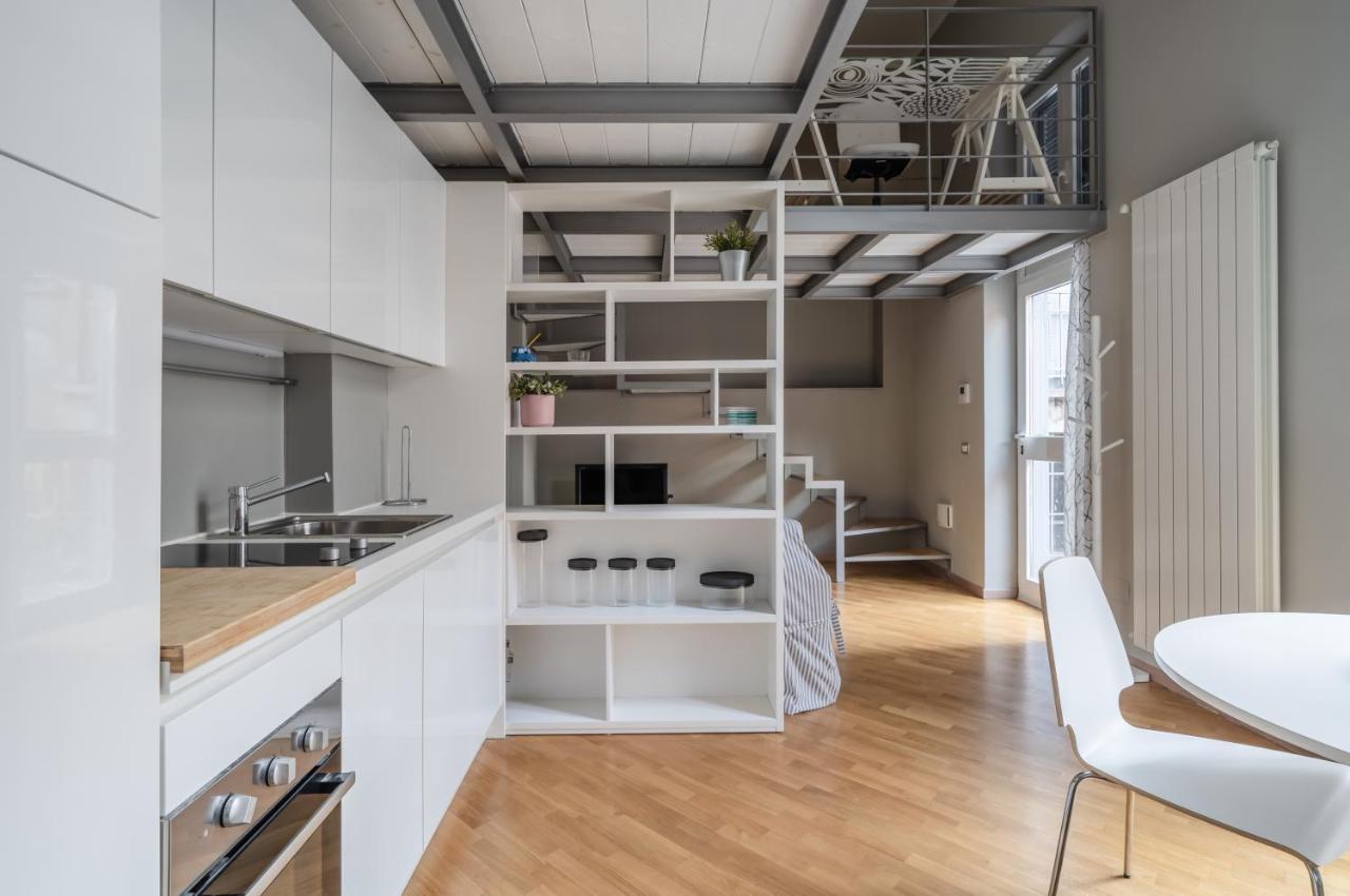 Amazing Loft - 350 M Far From Dateo Station Milano