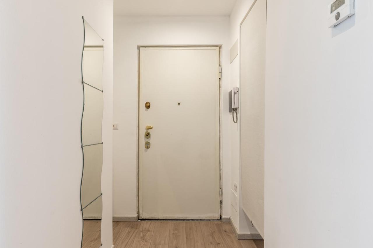 Maison La Vecchia - Via Missaglia - By Host4u Appartamento *