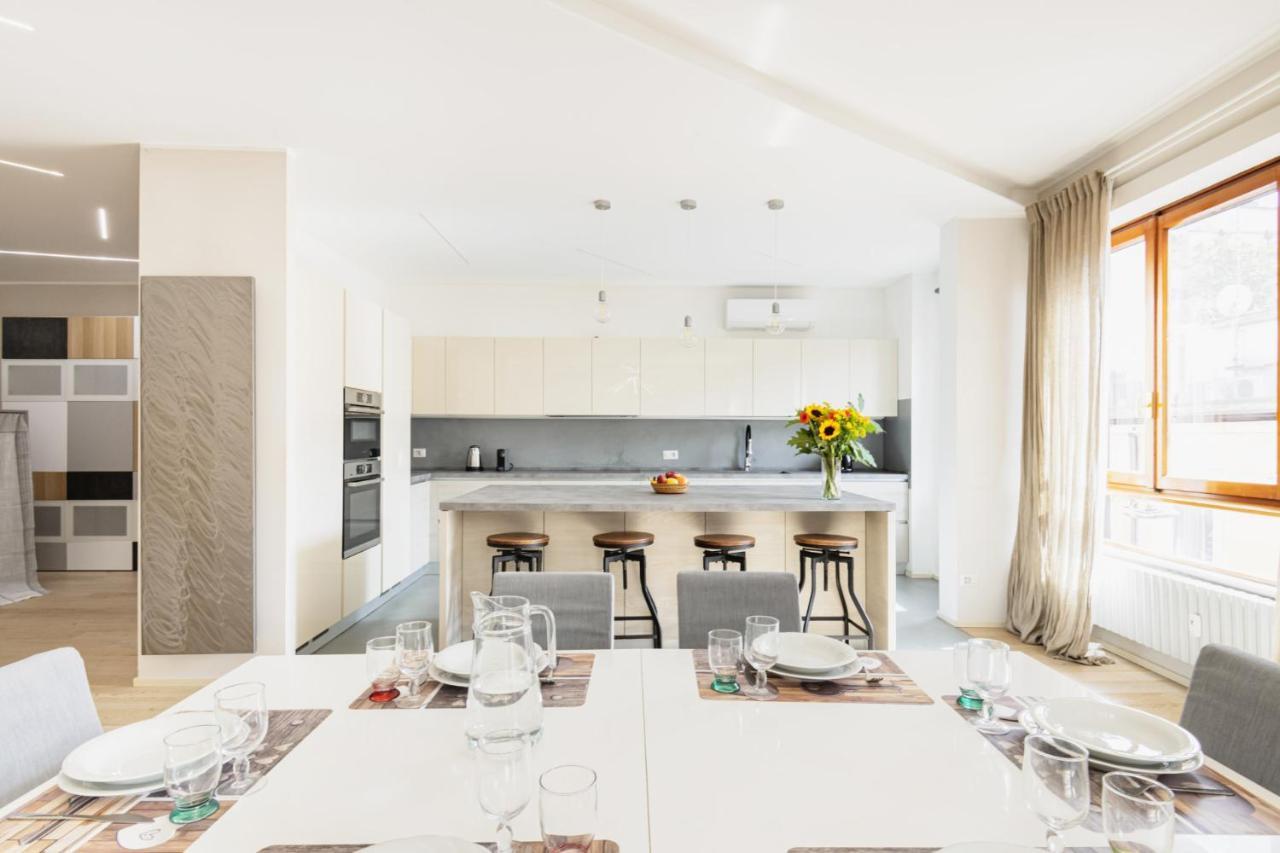 Easylife - Elegante Penthouse Sui Navigli Milano