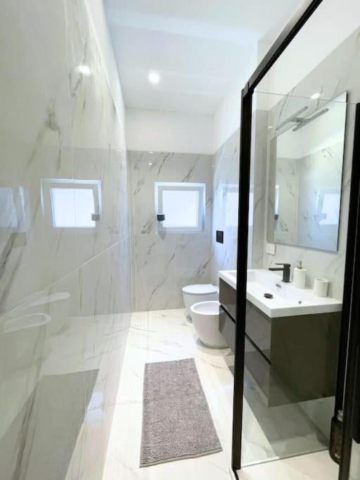 Apartment Quiet, Central And Cosy Duomo - Navigli *