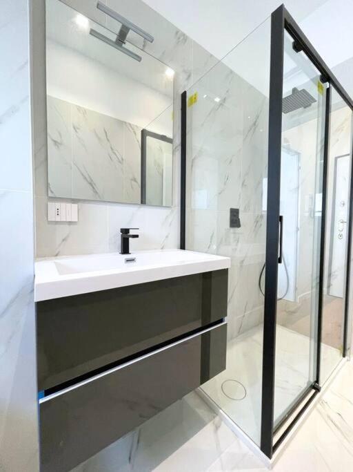 Apartment Quiet, Central And Cosy Duomo - Navigli *