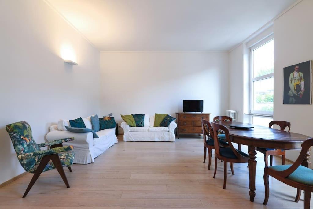 Contempora - Trilocale Fontana 22 Appartement Milaan