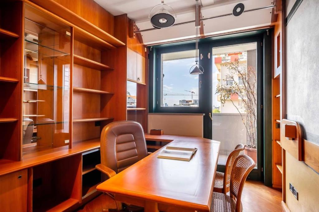 Luxury Penthouse - Sauna, Garage, Office, Terrace Leilighet *