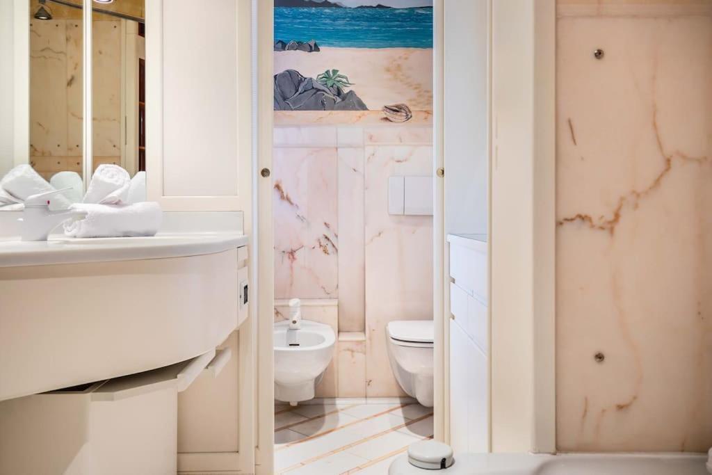 Leilighet Luxury Penthouse - Sauna, Garage, Office, Terrace Milano